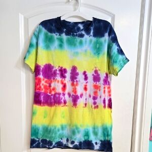 Hand Crafted Unisex Tie Dye Multicolored Medium Tee Shirt